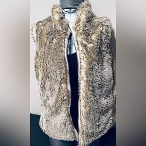 2 for $20 Off-White Reversible Faux Fur Vest GAP